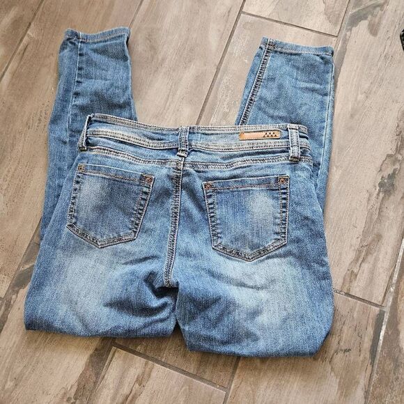 Dollhouse Skinny Jeans - Picture 7 of 8